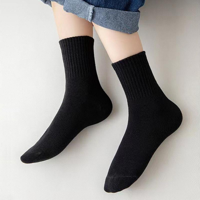 Children Cotton Solid Color Boneless Mid-Calf Breathable Sweat-Absorbent Socks, Size: XXL(Black)