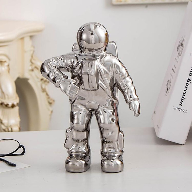 Astronaut Ceramic Model Dried Flowers Ceramic Vase for Tabletop Decor Tool, Shape:Walk(Silver)