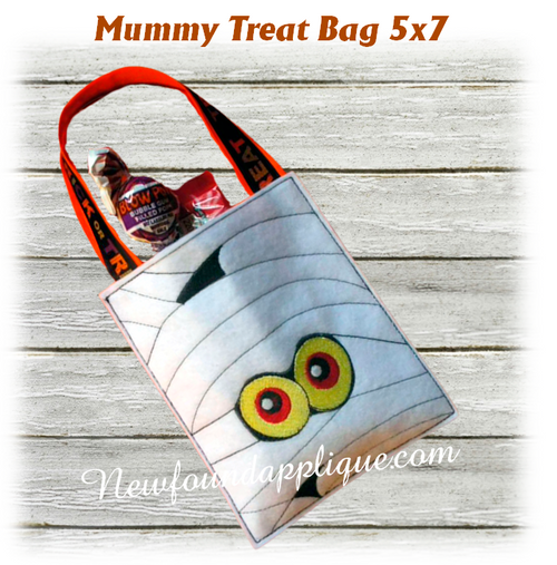 In The Hoop Halloween Treat Bag Mummy Embroidery Machine Design for 5x7 Hoop