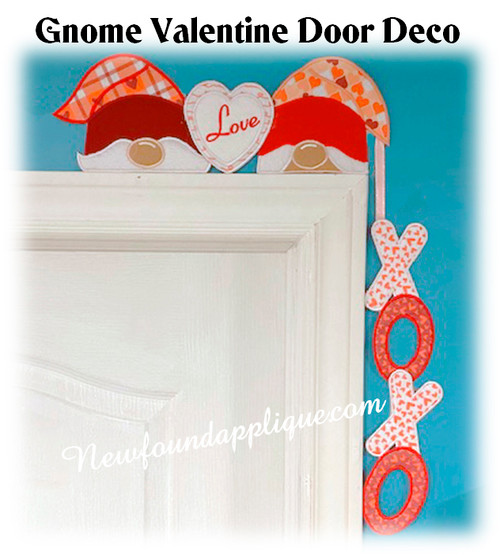 In The Hoop Gnome Valentine Door Corner Embroidery Machine Design