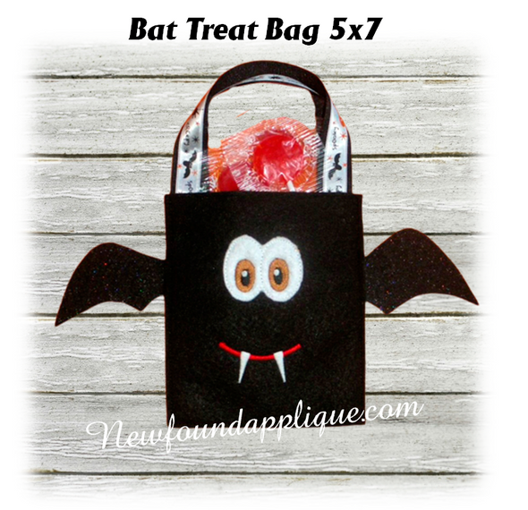 In The Hoop Haloween Treat Bag Bat Embroidery Mahine Design for 5x7 Hoop