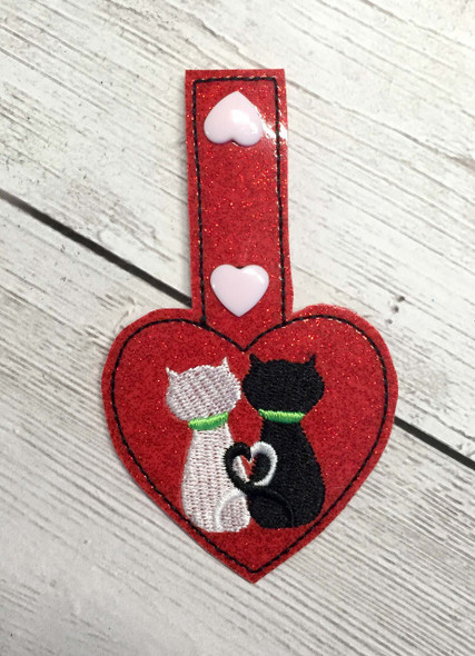 In The Hoop Loveable Cat Key Fob Embroidery Machine Design