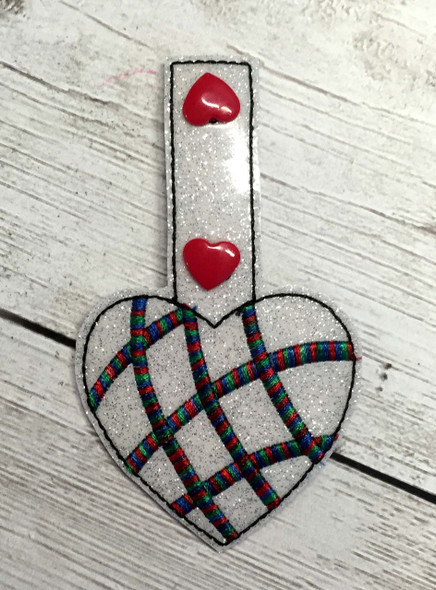 In The Hoop Heart Criss Cross Key Fob Embroidery Machine Design