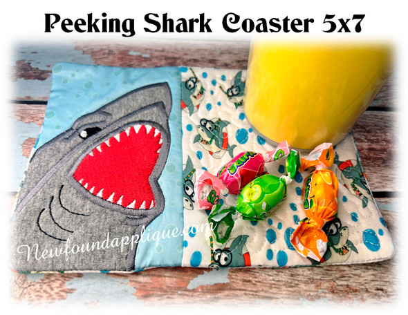 In The Hoop Peeking Shark Coaster Embroidery Machine Design