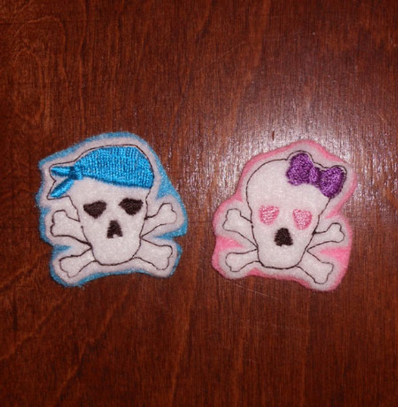 Felt Skull Bits and Pieces