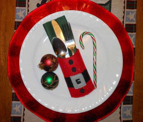 In The Hoop Santa Belt Utensil Pocket In the Hoop Design