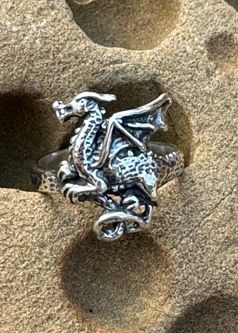 Dragon Head Handmade Ring – Epic Loot Shop