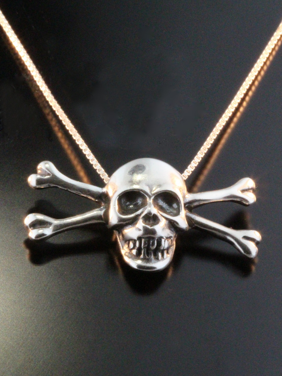 Skull and clearance bones necklace