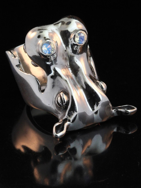 Henrietta Hippo Ring With Moonstones