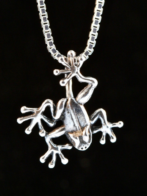 Jungle Jewel Tree Frog Charm in Silver Jungle Jewel Tree Frog Charm in Silver