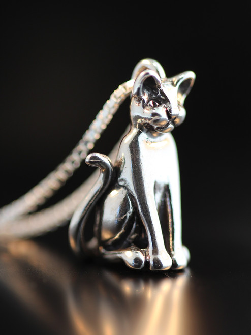 Egyptian Magic Cat Pendant in Silver Egyptian Magic Cat Pendant in Silver
