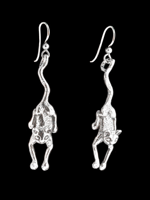 Crawling Cat Earrings - Silver Crawling Cat Earrings - Silver