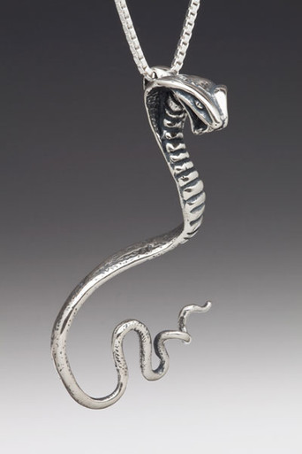 【MUCENT】MAMBA SIGNATURE SNAKE O-RING NECKLACE★25SS★ Signature Snake Pendant Necklace – Bold Black Chain by Black