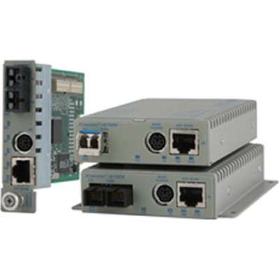 Omnitron Systems Technology8911-1 - iConverter 10/100M 10/100 RJ-45 to 100 SM/SC/SF Tx1550/Rx1310/20km Module Management