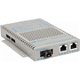 Omnitron Systems Technology2714139 - OmniConverter FPoE+/S 2x10/100 PoE+ to 100 SM/SC/SF Tx1550/Rx1310/20km AC Power