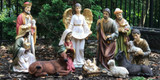  Large vs. Small Nativity Sets: Which Is Right for You?
