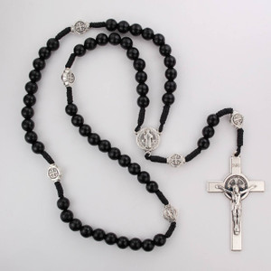 Black wood beads with silver ox crucifix and center. Silver oxidised St Benedict Medal. Plastic gift box. Made in Italy