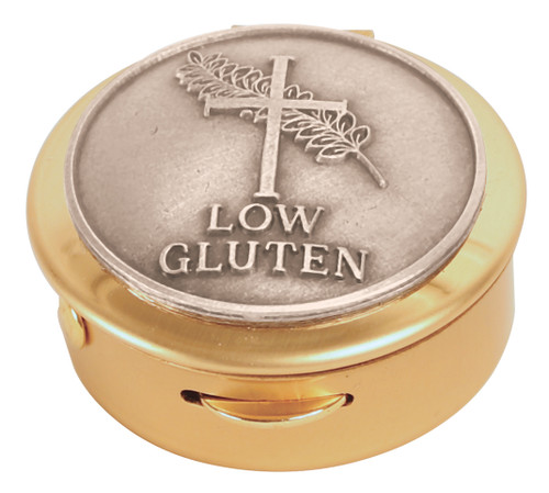 Brass with pewter ‘Low Gluten' medallion. 1-1⁄2˝ x 1⁄2˝. 8 host cap. Use with burse K-3102