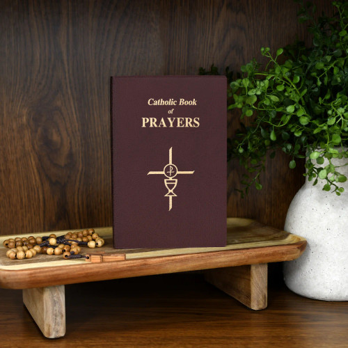 Catholic Book of Prayers - Giant Type Edition