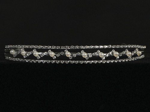 RHINESTONE & PEARL TIARA (3/4"T X 5 1/2"W)