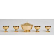 Five Piece Set. 10" bowl and cover with four K338 6" bowls. 24k gold plated.
Host capacity based on 1-1/8" host.