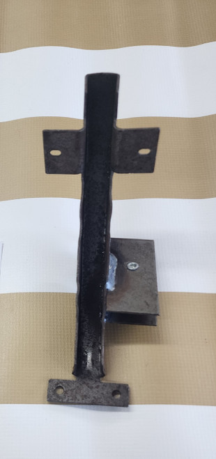 CURVED CORNER BRACKET W/ RH 1 1/4"  PULLEY