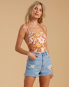 SALTY BLONDE SALT WASHED DENIM