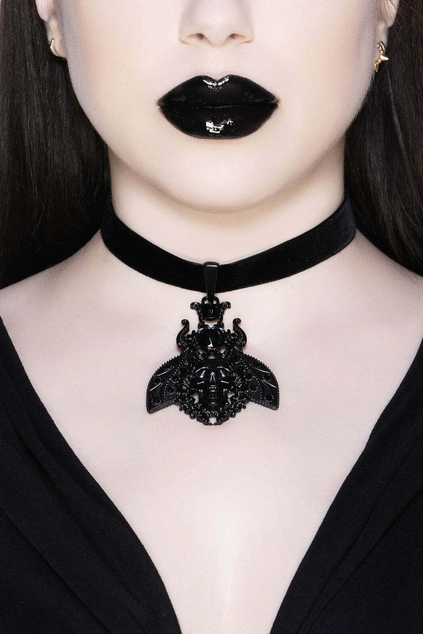 hjælp entreprenør fløjte Killstar Bee Unique Insect Skull Gothic Velvet Punk Statement Choker  KSRA004503 - Fearless Apparel