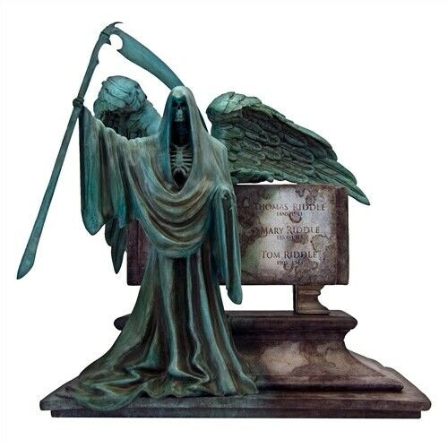 Harry Potter and the Goblet of Fire Riddle Family Tomb Desktop Sculpture 408044 Harry Potter and the Goblet of Fire Riddle Family Tomb Desktop Sculpture 408044