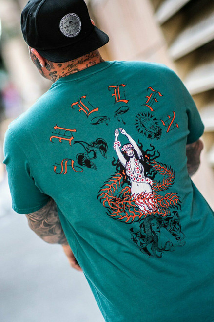 I Am A Tattoo Artist Shirt' Men's Premium T-Shirt | Spreadshirt