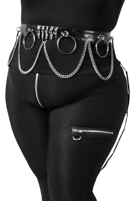 Plus Size Gothic O Ring Chains Handkerchief Tank Top [39% OFF]