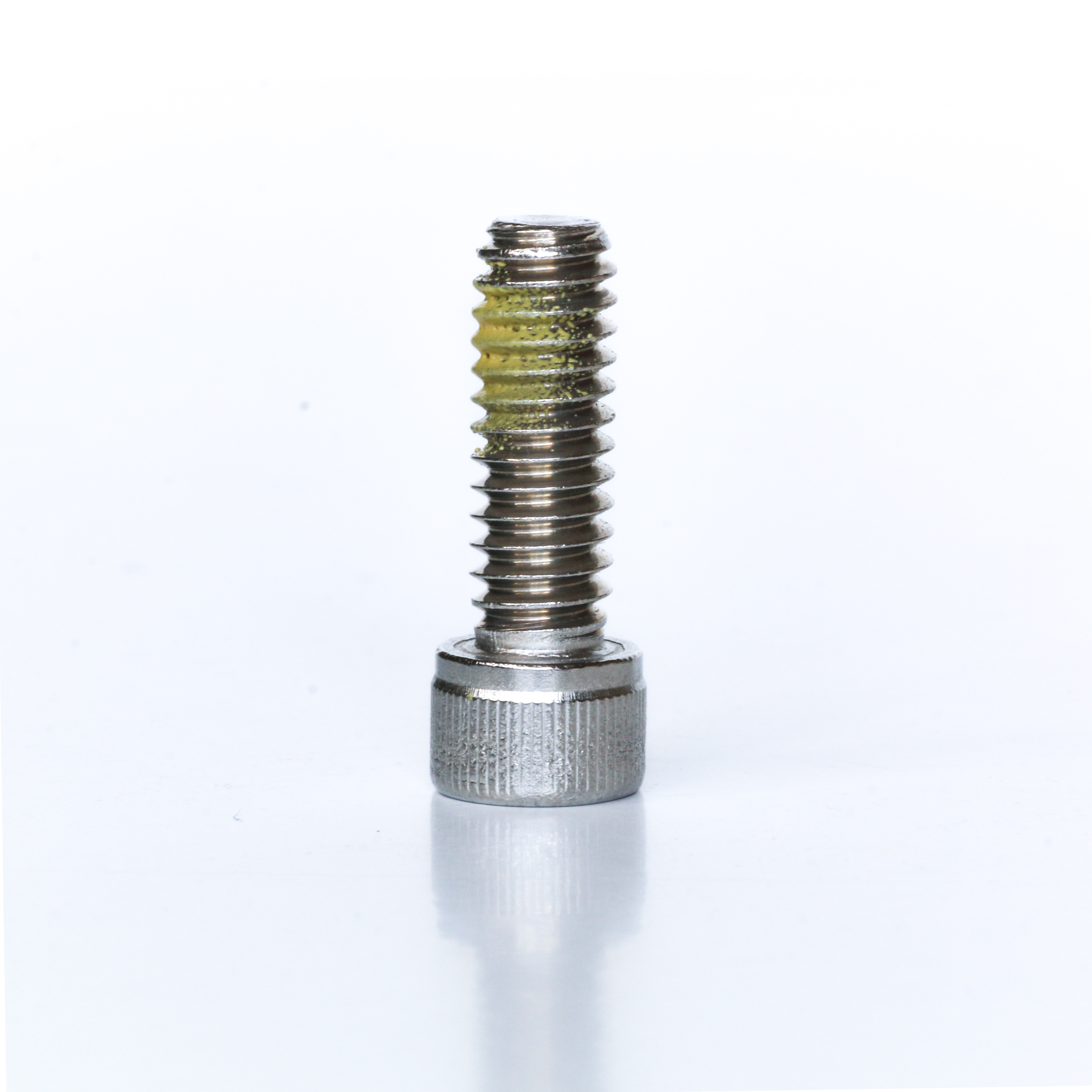 Products - Industrial Fasteners - Socket Head Cap Screws - Page 1 ...