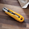 Self-Retracting Safety Utility Knife 107886