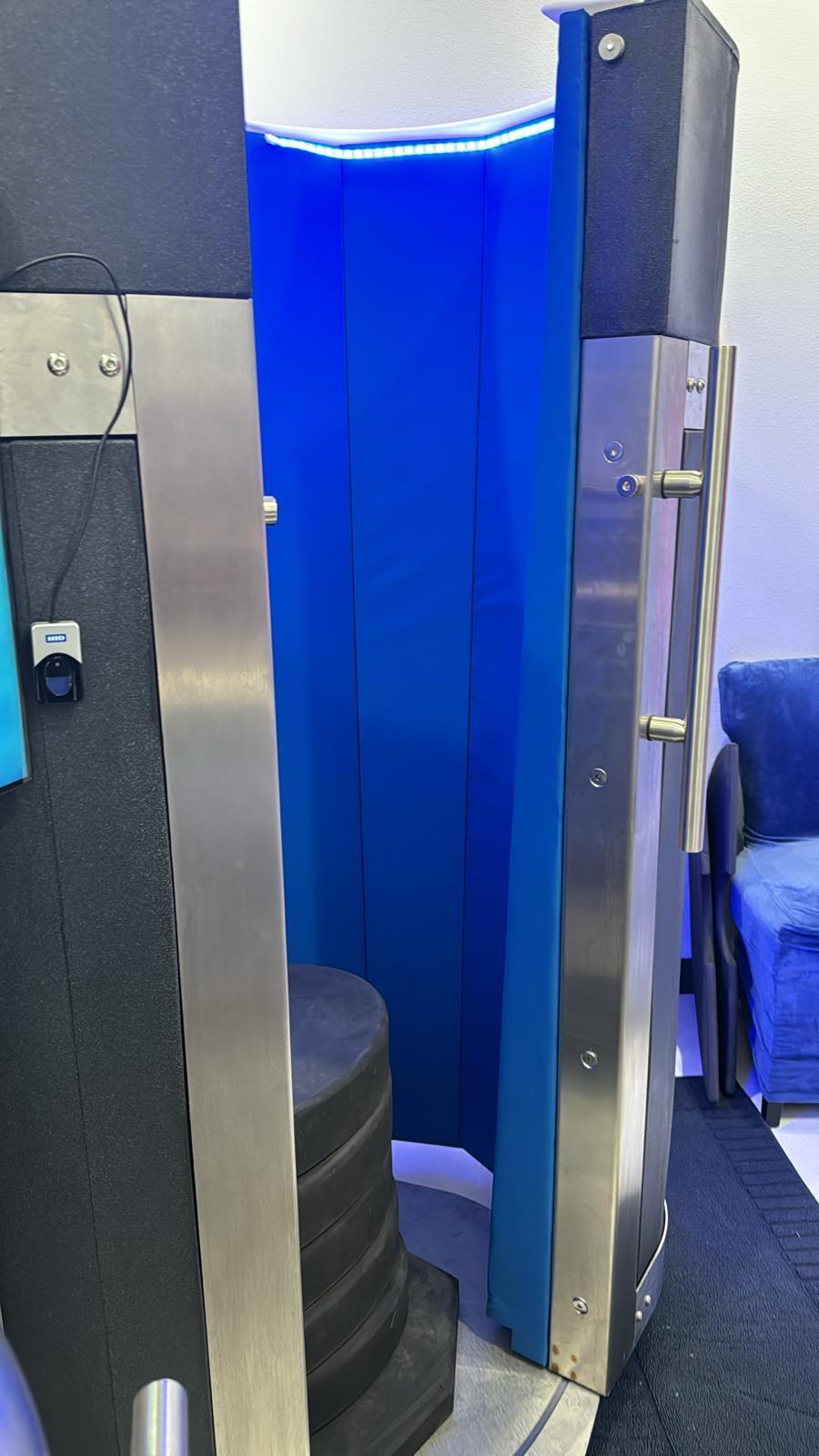 cryochamberxl3.jpg