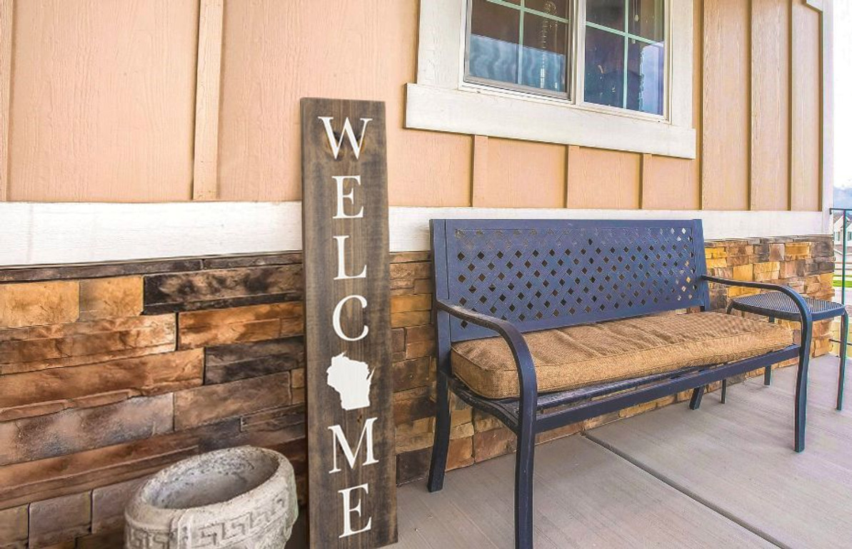 3 Reasons To Add a Front Porch Sign to Your Home