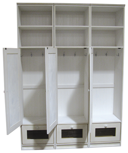CUSTOM - Corner Locker Setup with Shelves & Doors - Sawdust City LLC