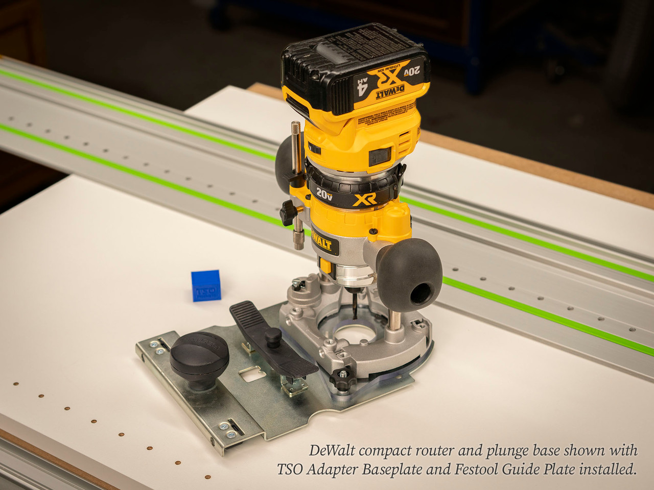 LR 32 Guide Plate Adapter Kit for Dewalt Compact Routers