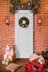 Deck Your Door with a Christmas Wreath this Year