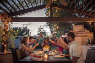 How to Prepare for Summer Outdoor Entertaining