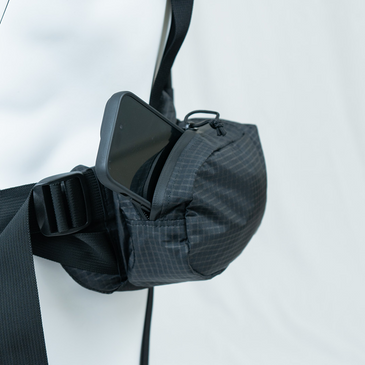 hipbelt pockets attached to Seek Outside hipbelt for easy to access storage