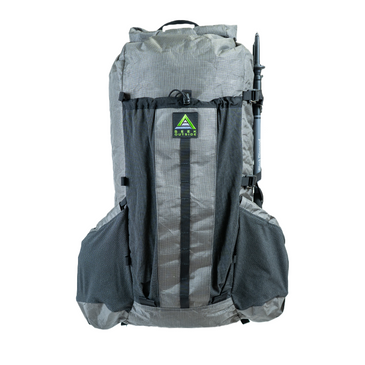 Close-up of Seek Outside Unaweep 4800 rolltop closure, highly water resistant design, no packbag zipper reduces water entry