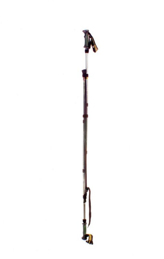 trekking pole hitch used to securely connect two trekking poles 