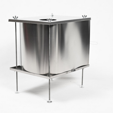 Medium U-Turn stove side view assembled with legs and stovepipe connection visible on top