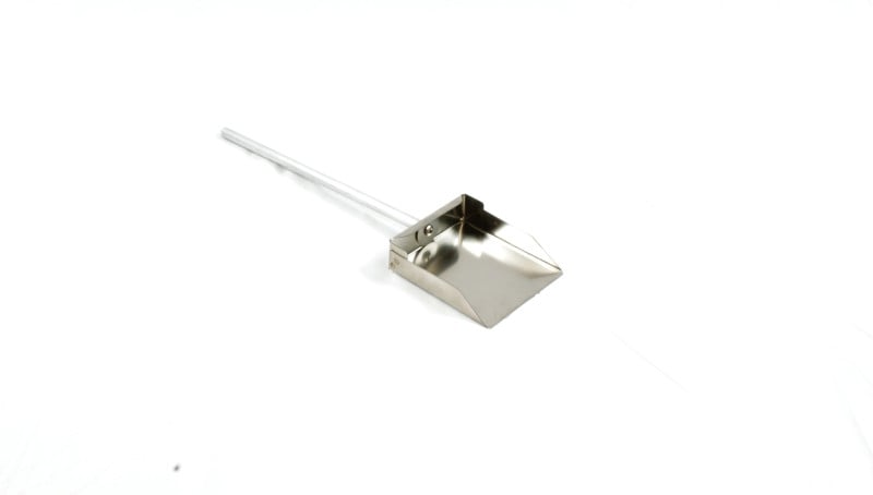 lightweight titanium ash scoop