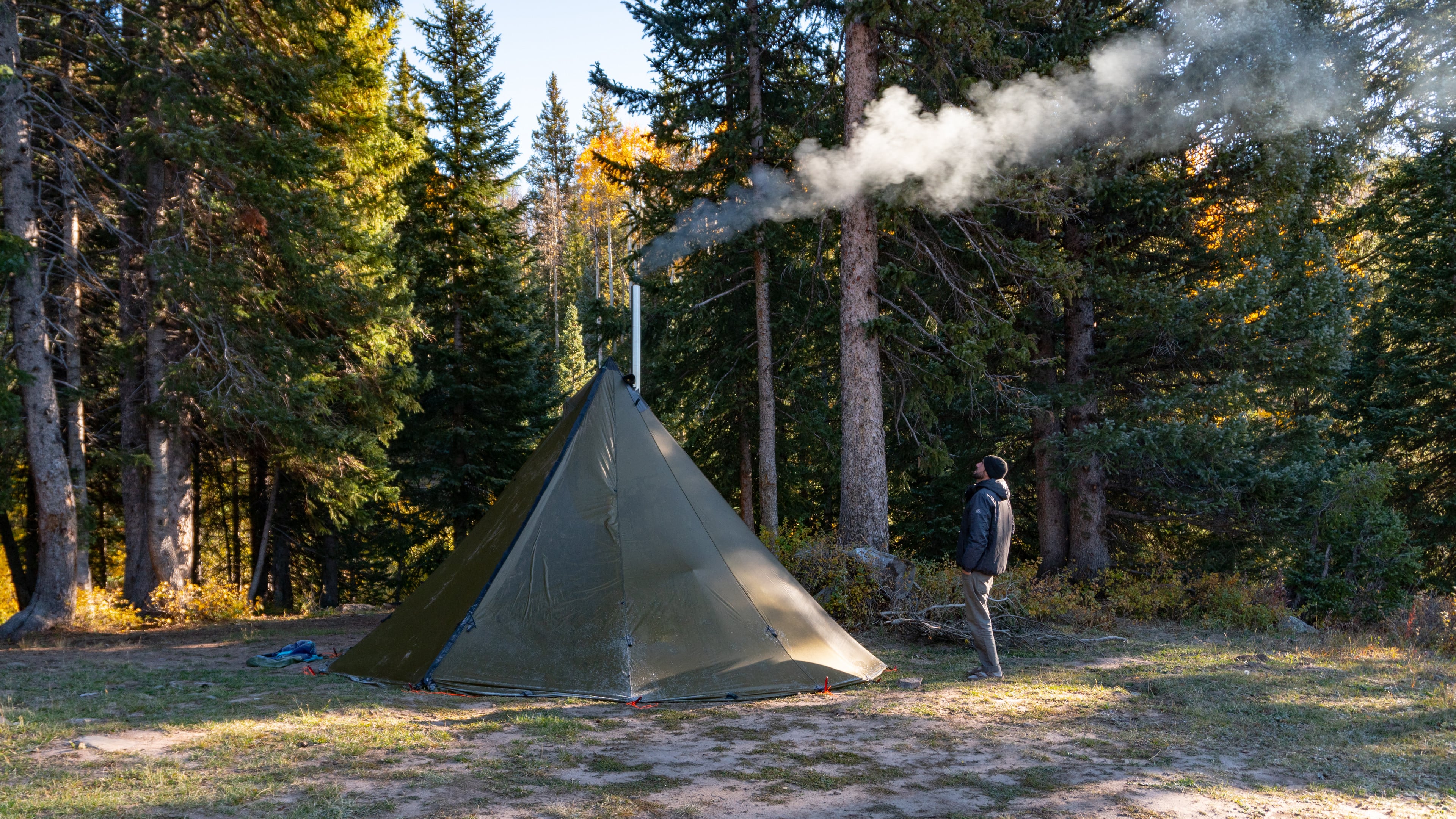 Tipi Shelters VS Traditional Tents: Which is Right for Your Adventure