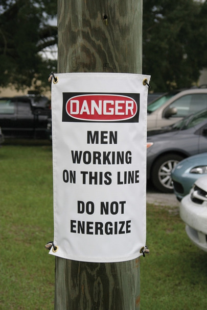 OSHA Danger Utility Pole Wrap: Tree Crews Trimming - Do Not Energize 18" x 12" 1/Each - FMG106