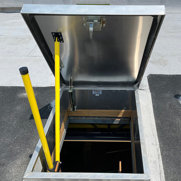 Safewaze 20' to 27' Belmont Safety Hatch System with Round Brackets - 023-12161