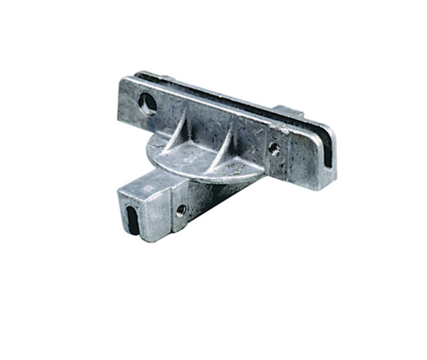 Street Sign Brackets: Cross-Piece Bracket Standard 5 1/2" Slot 1/Each - HSR609
