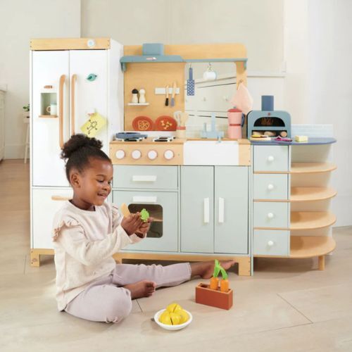 Role Play Kitchens