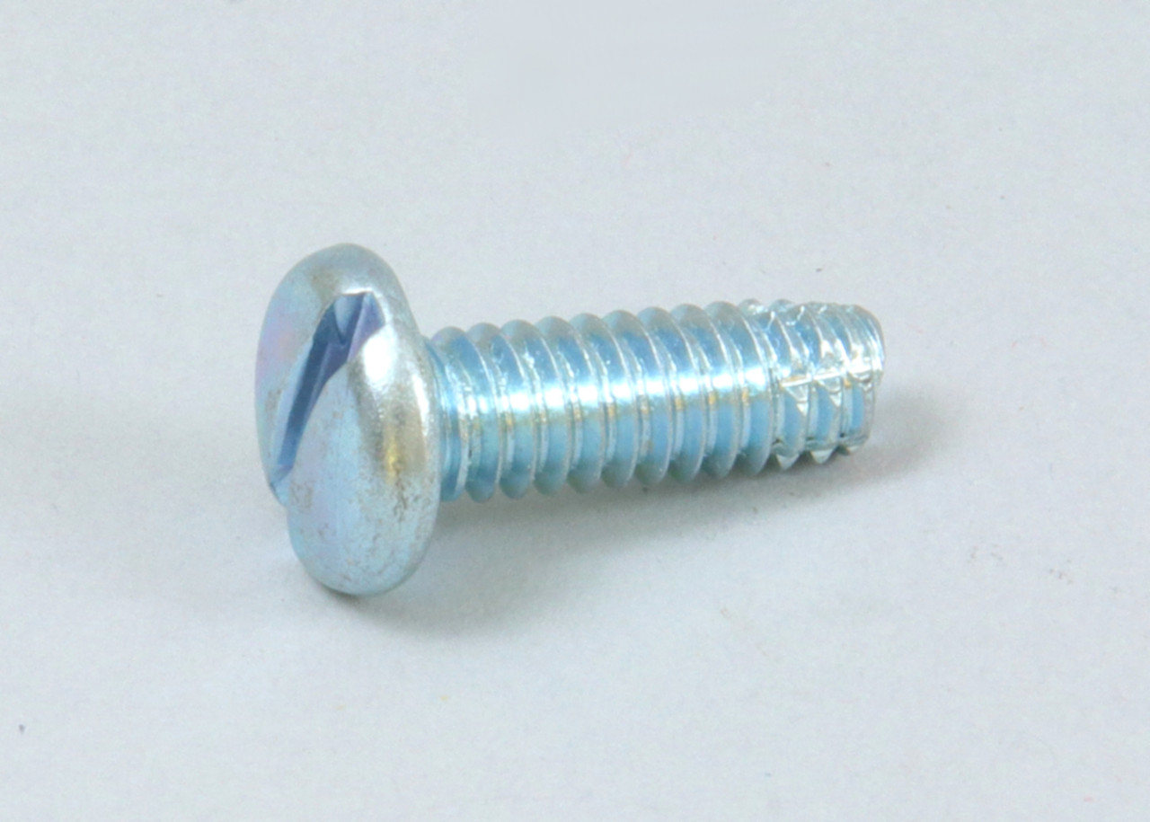 56009126: Advance Aftermarket Screw